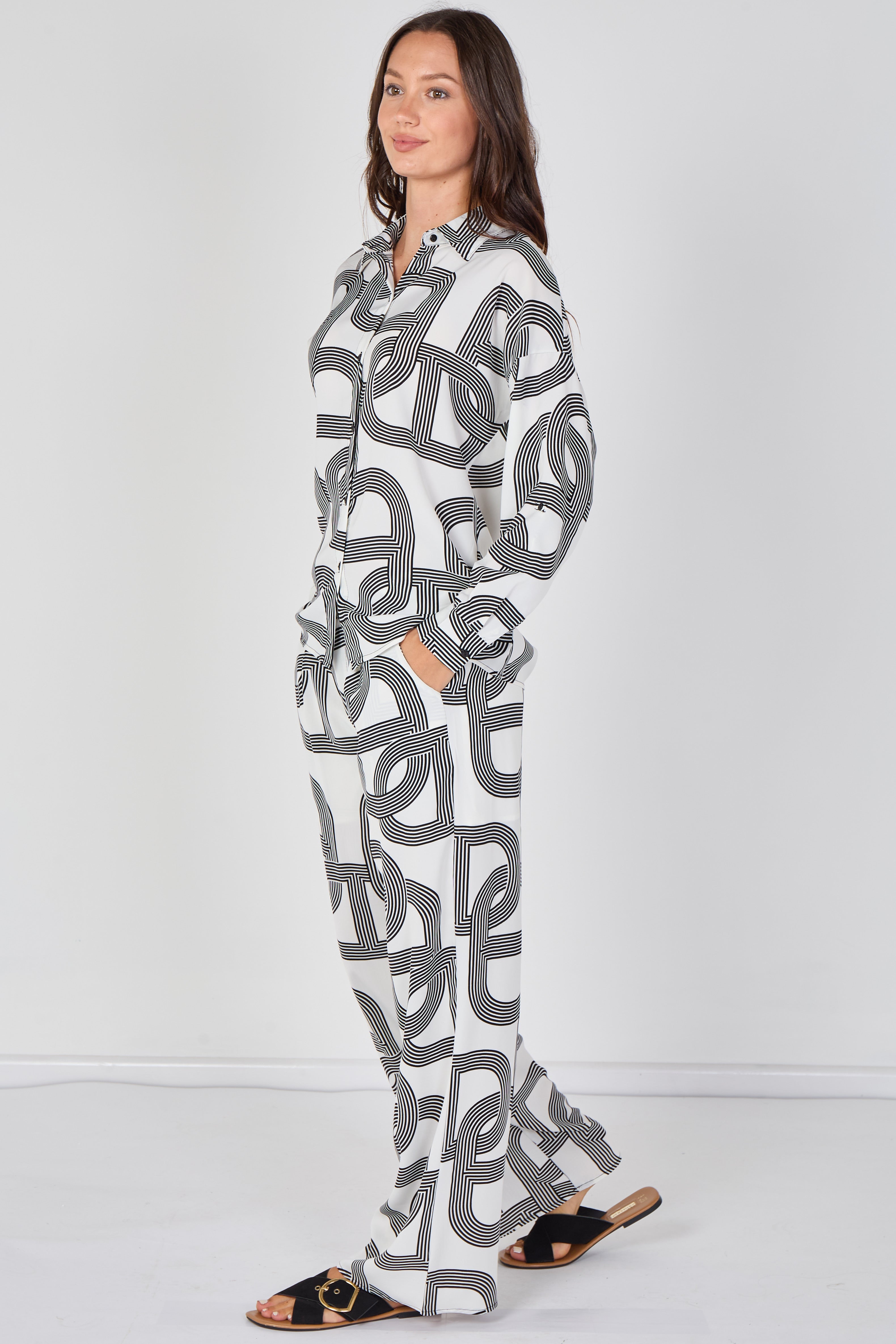 6Pcs White and Black Geo Print Shirt and Trouser Co-ord Set