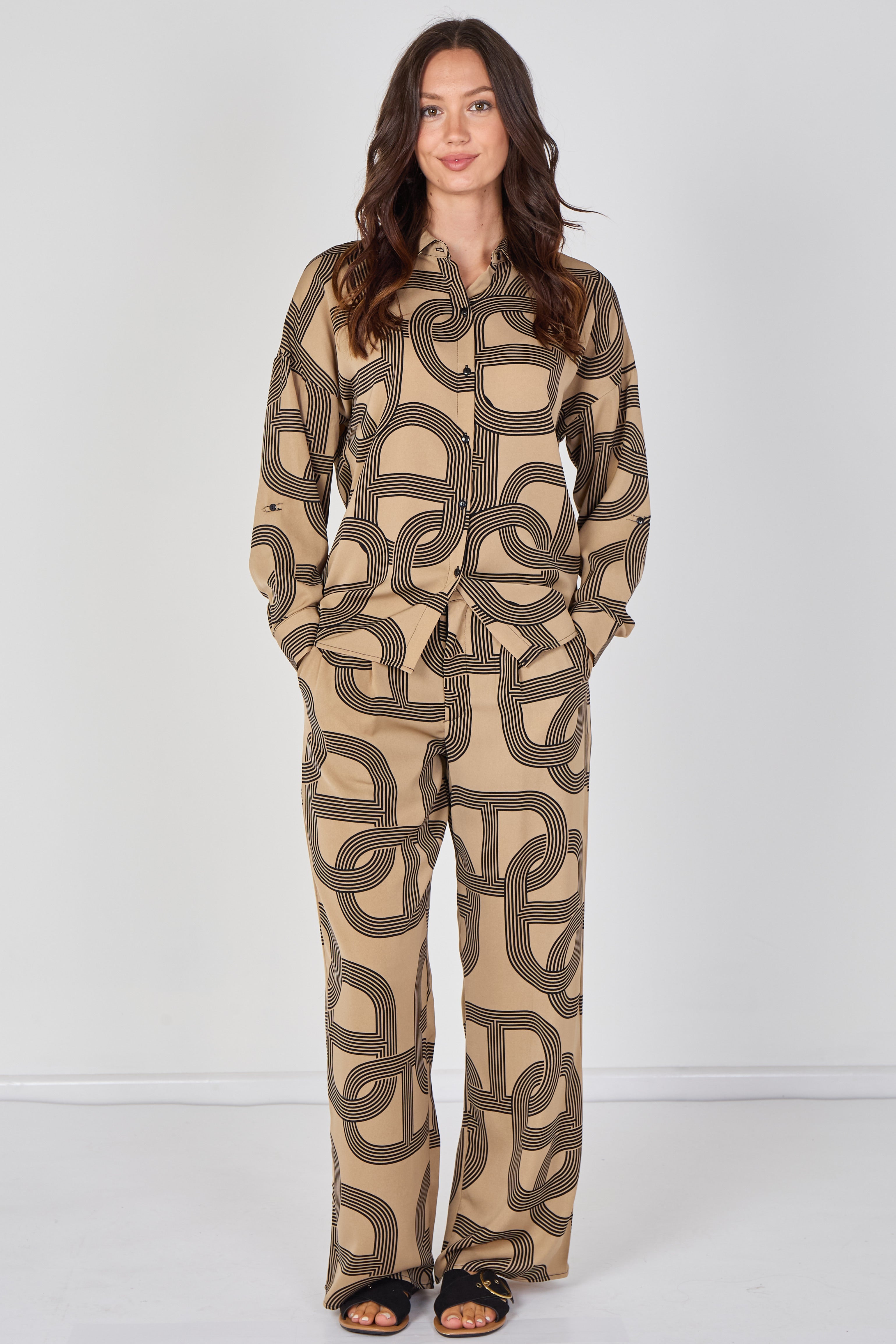6Pcs Taupe and Black Geo Print Shirt and Trouser Co-ord Set