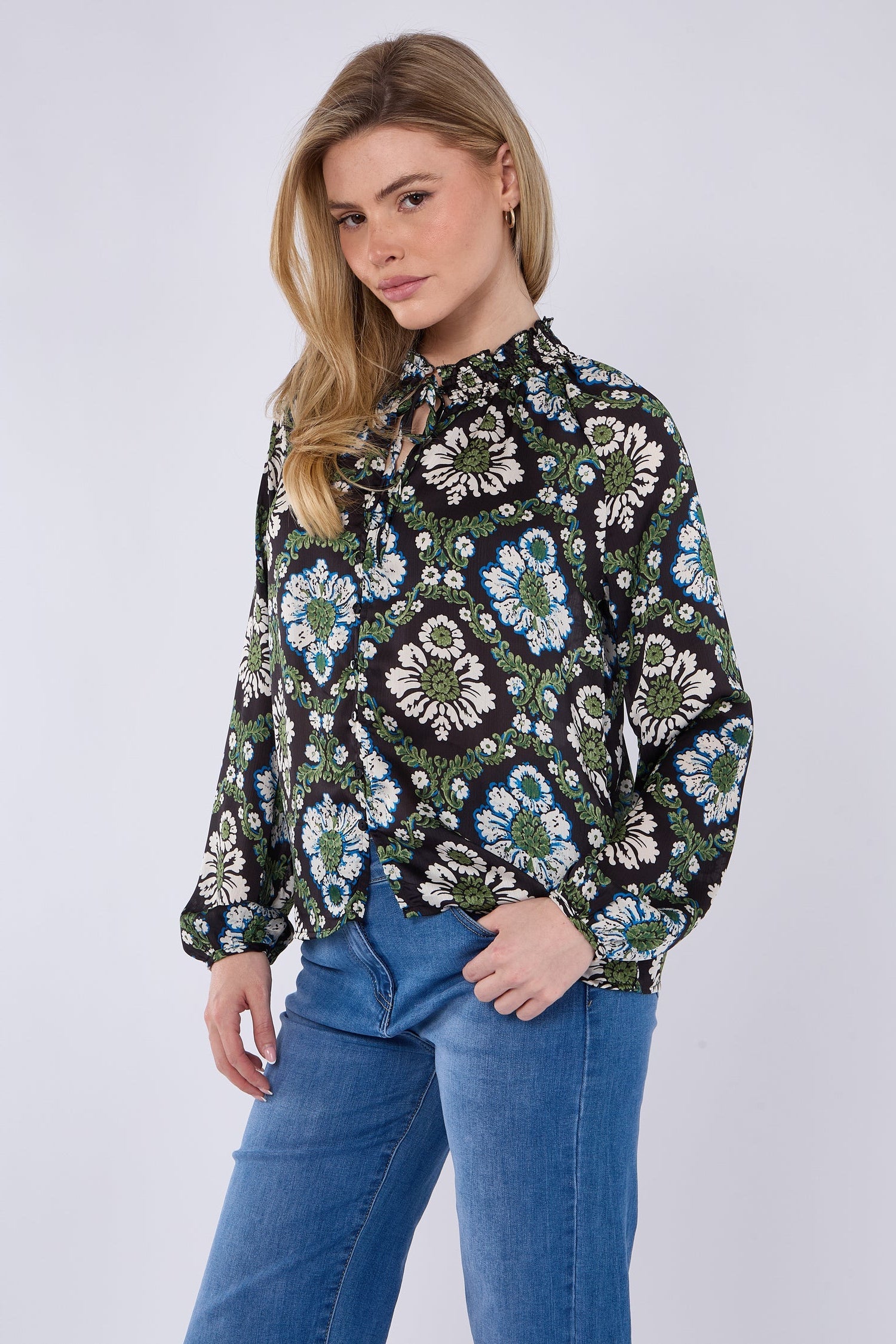 8Pcs Black Baroque Floral Print Tie Lace Satin Blouse