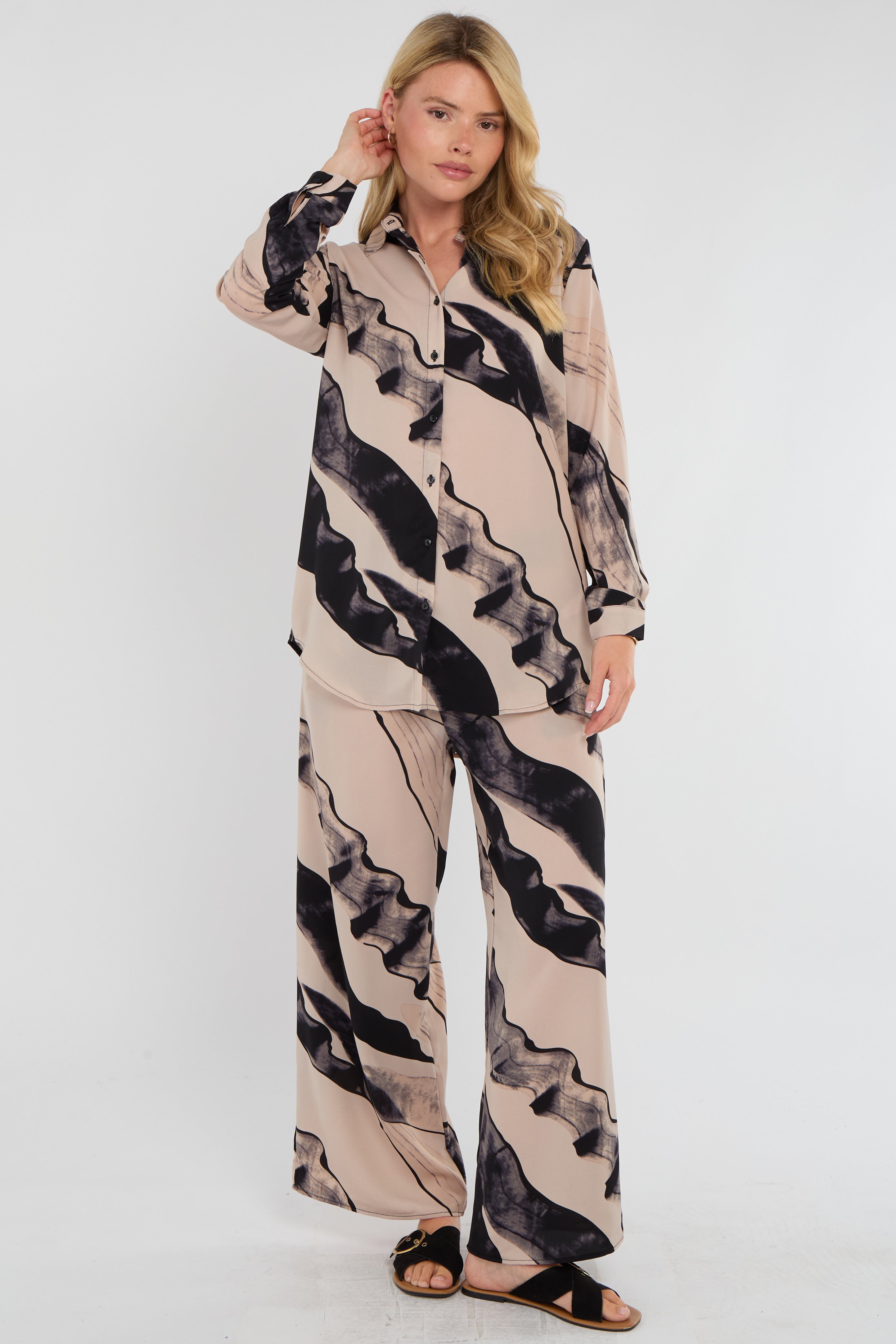 8Pcs Beige Abstract Brushstroke Print Co-ord Shirt and Trousers Set