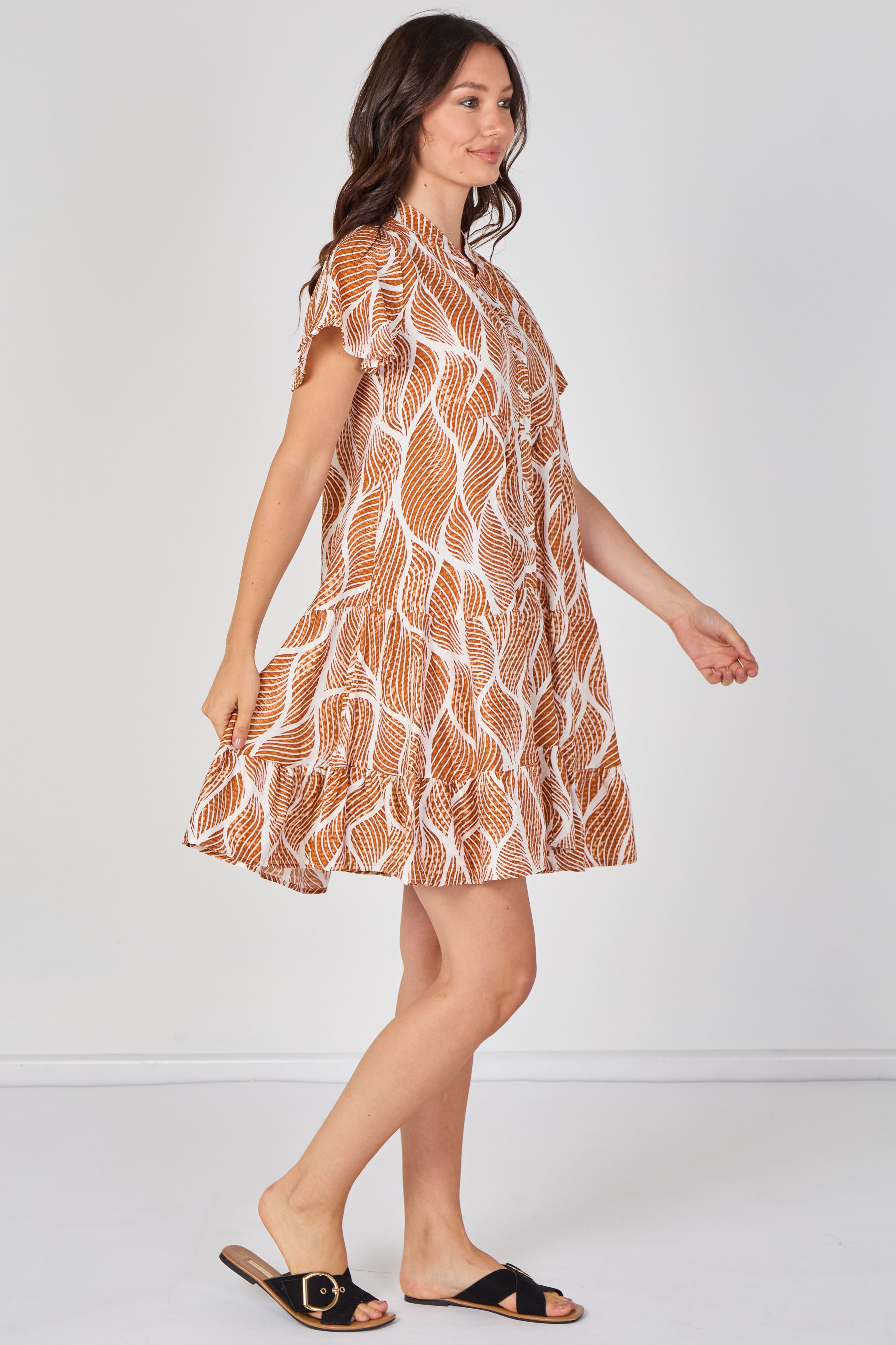 8Pcs Amber Leaf Pattern Print Tiered Mini Dress