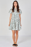 8Pcs Sage Green Leaf Print Tiered Mini Dress