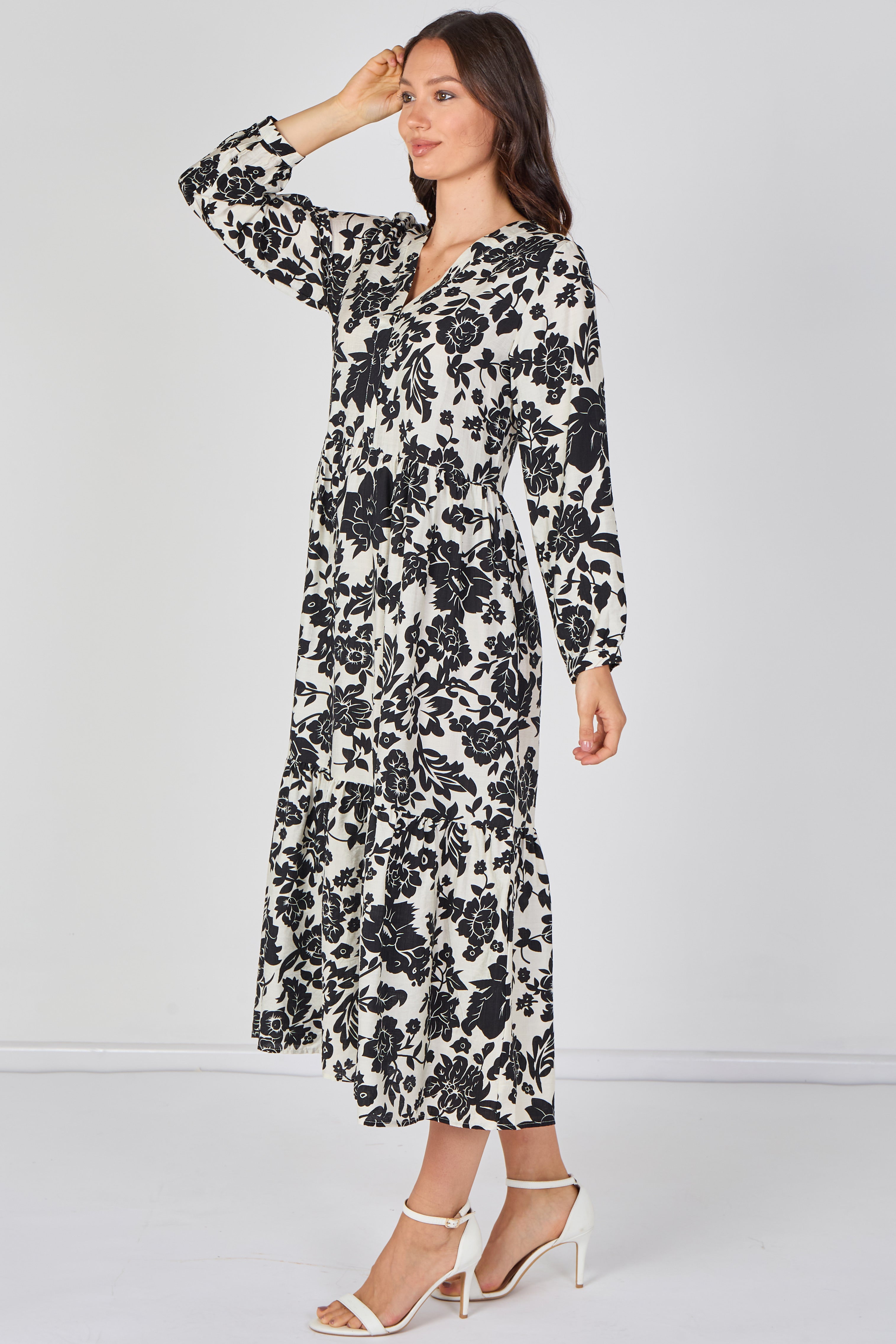 8Pcs Monochrome Bloom Smock Midaxi Dress