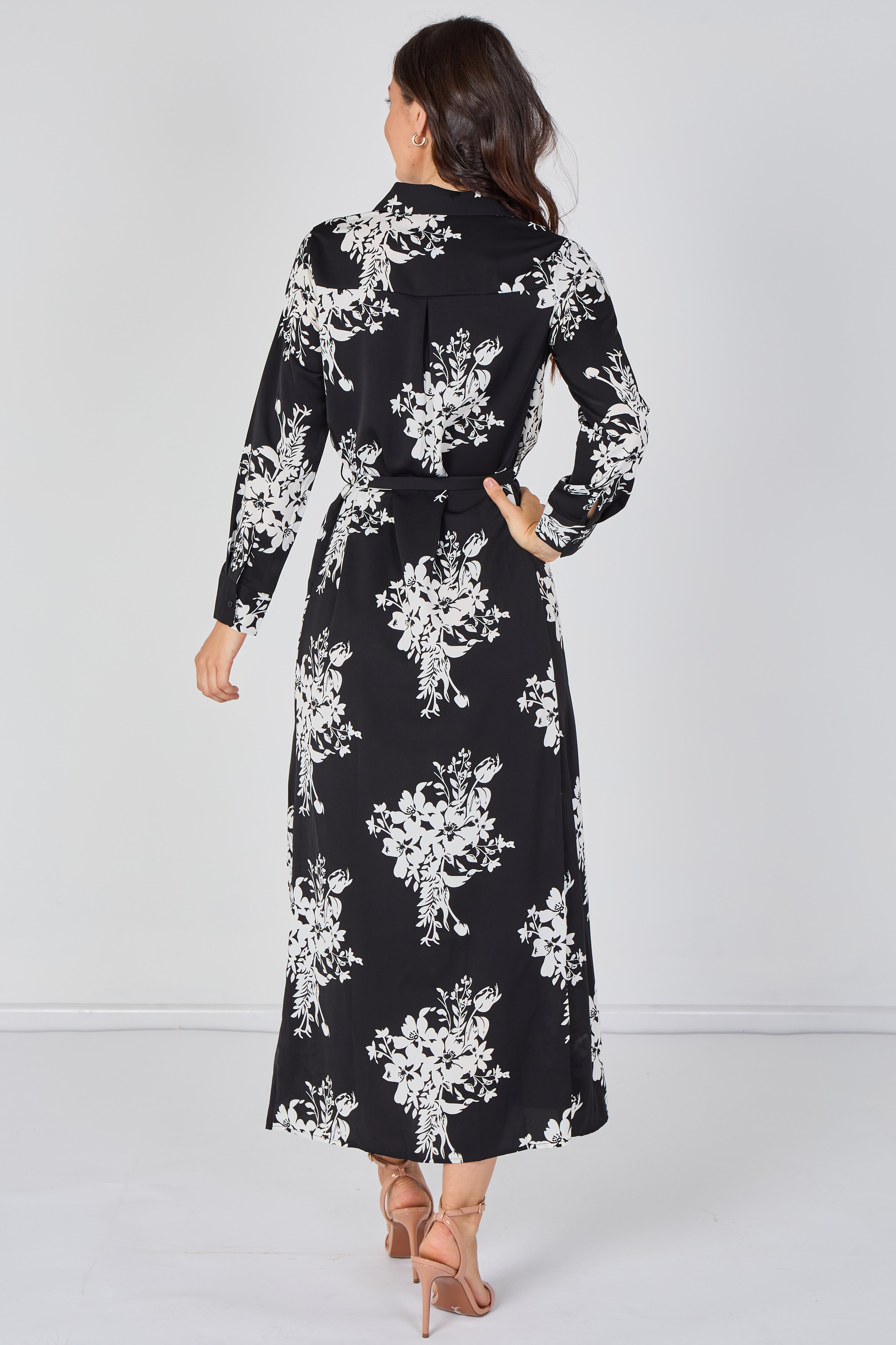 8Pcs Black and White Floral Belted Maxi Shirt Dress