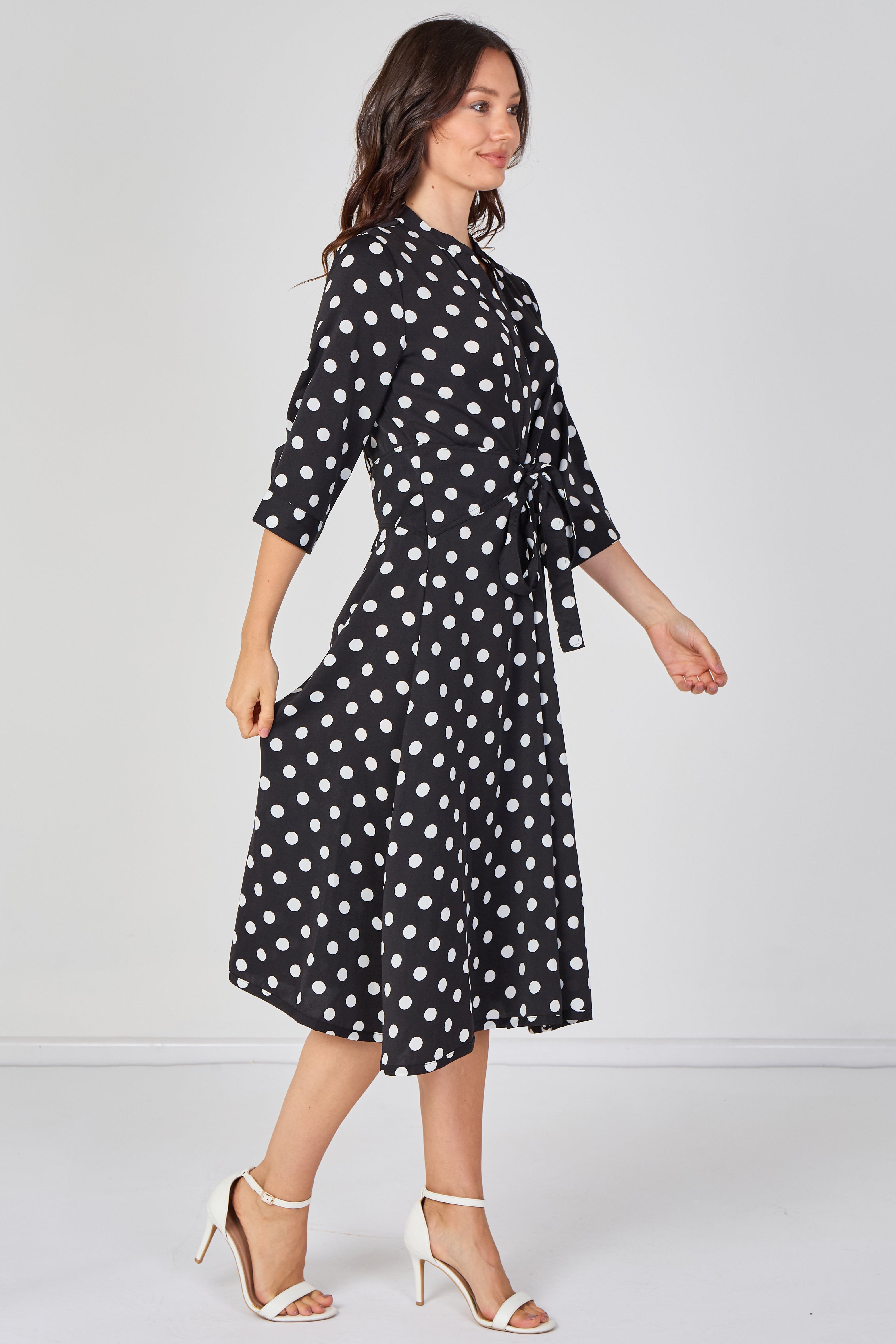 8Pcs Black Polka Dot Quarter Sleeve Tie Waist Midi Dress