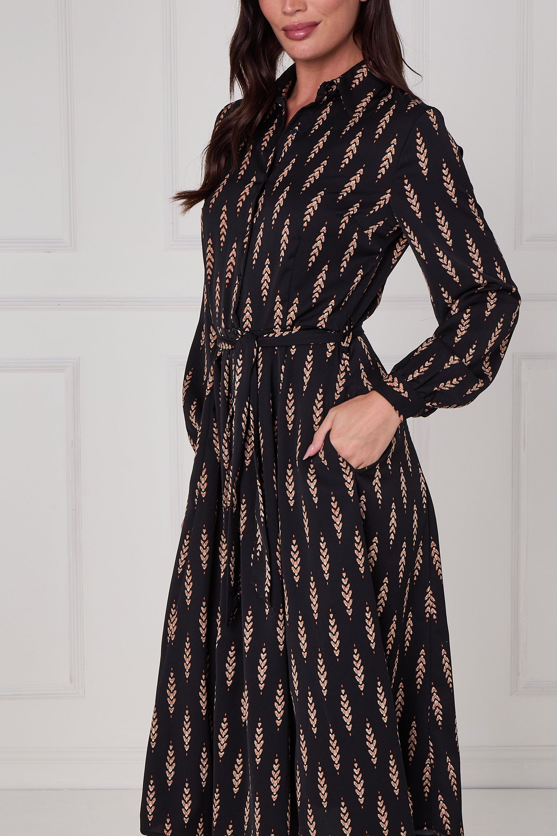 8Pcs Black Camel Chevron Petal Midi Shirt Dress