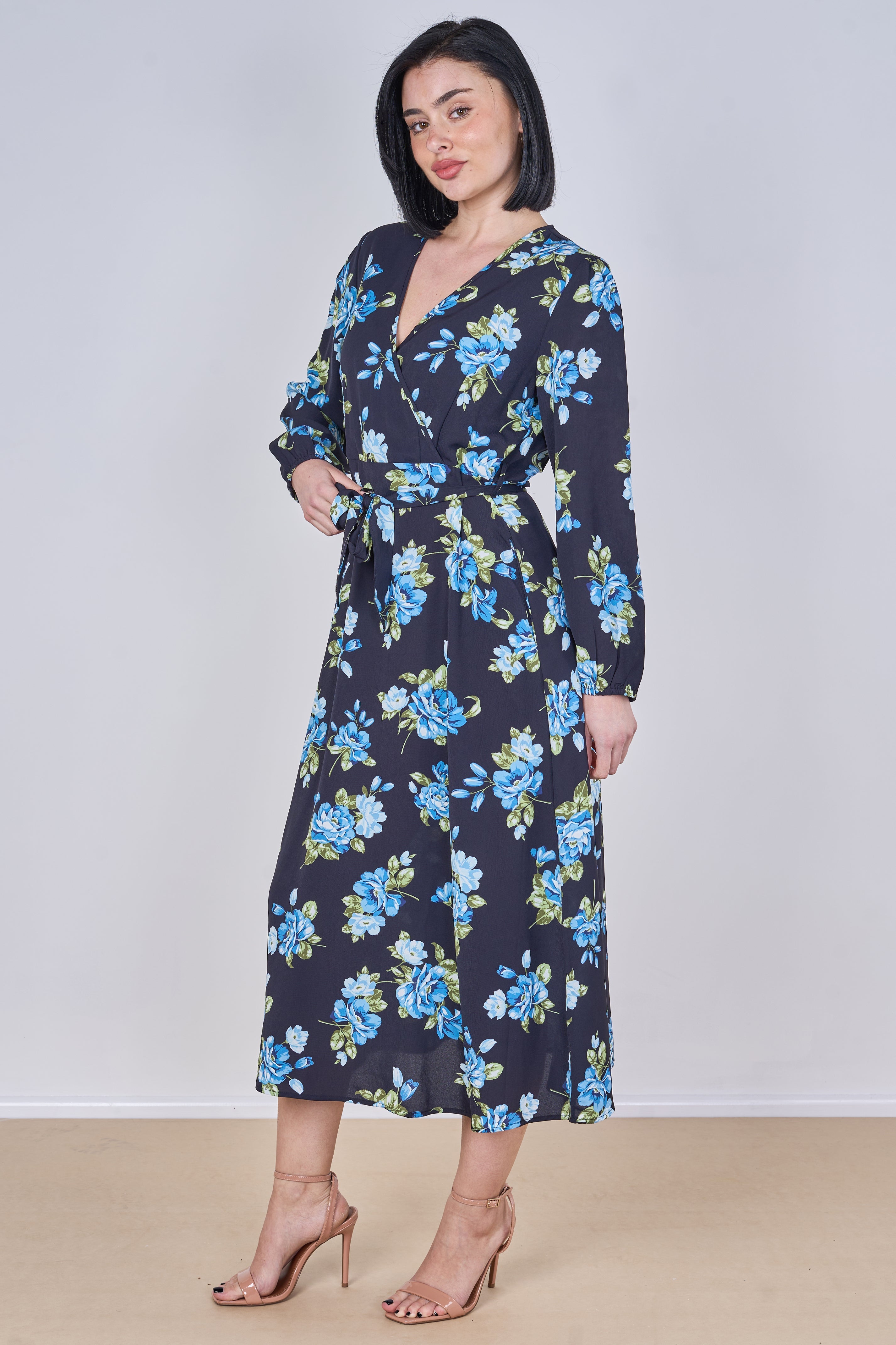 8Pcs Blue Rose Floral Print Belted Crossover Midi Dress