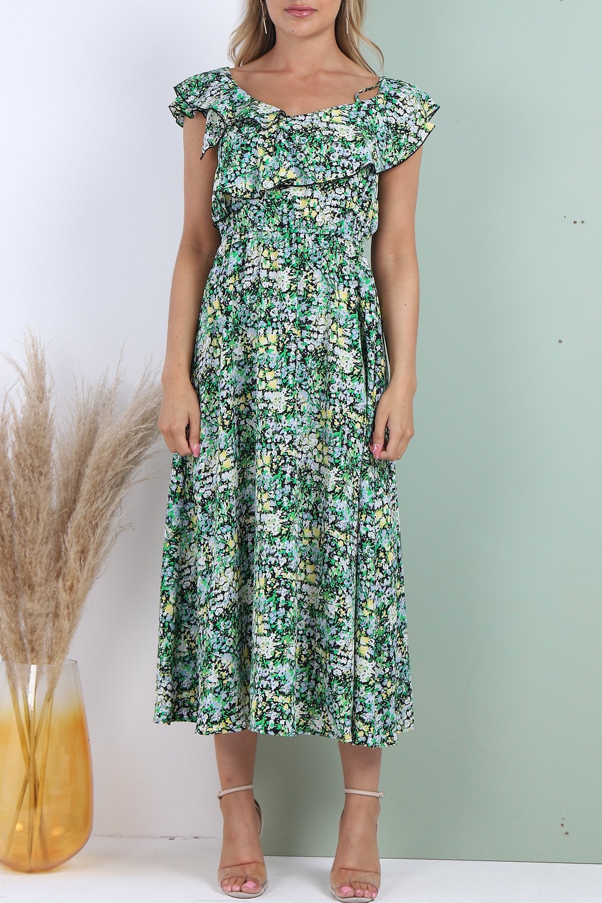 8Pcs Black Ditsy Floral Printed Asymmetric Strap Midi Dress