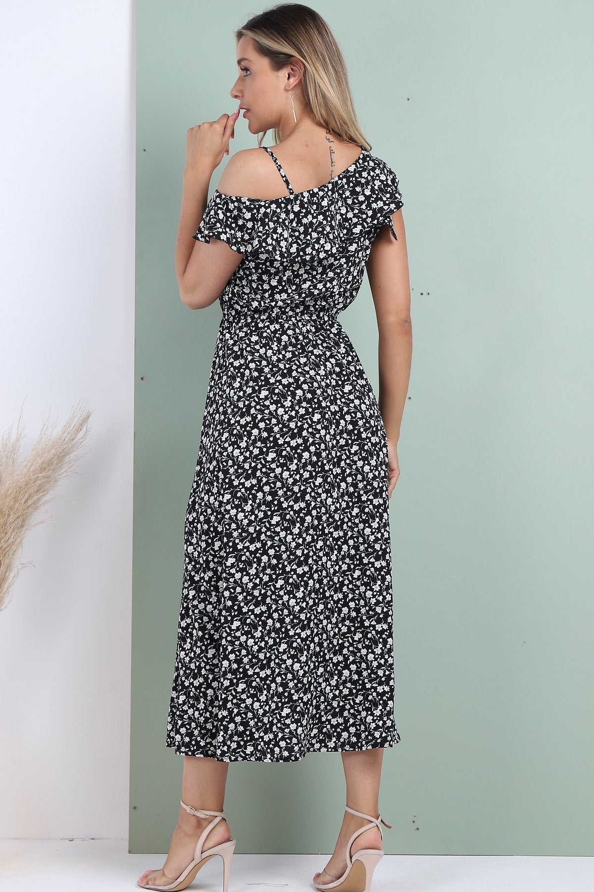 8Pcs Black Floral Printed Asymmetric Strap Midi Dress
