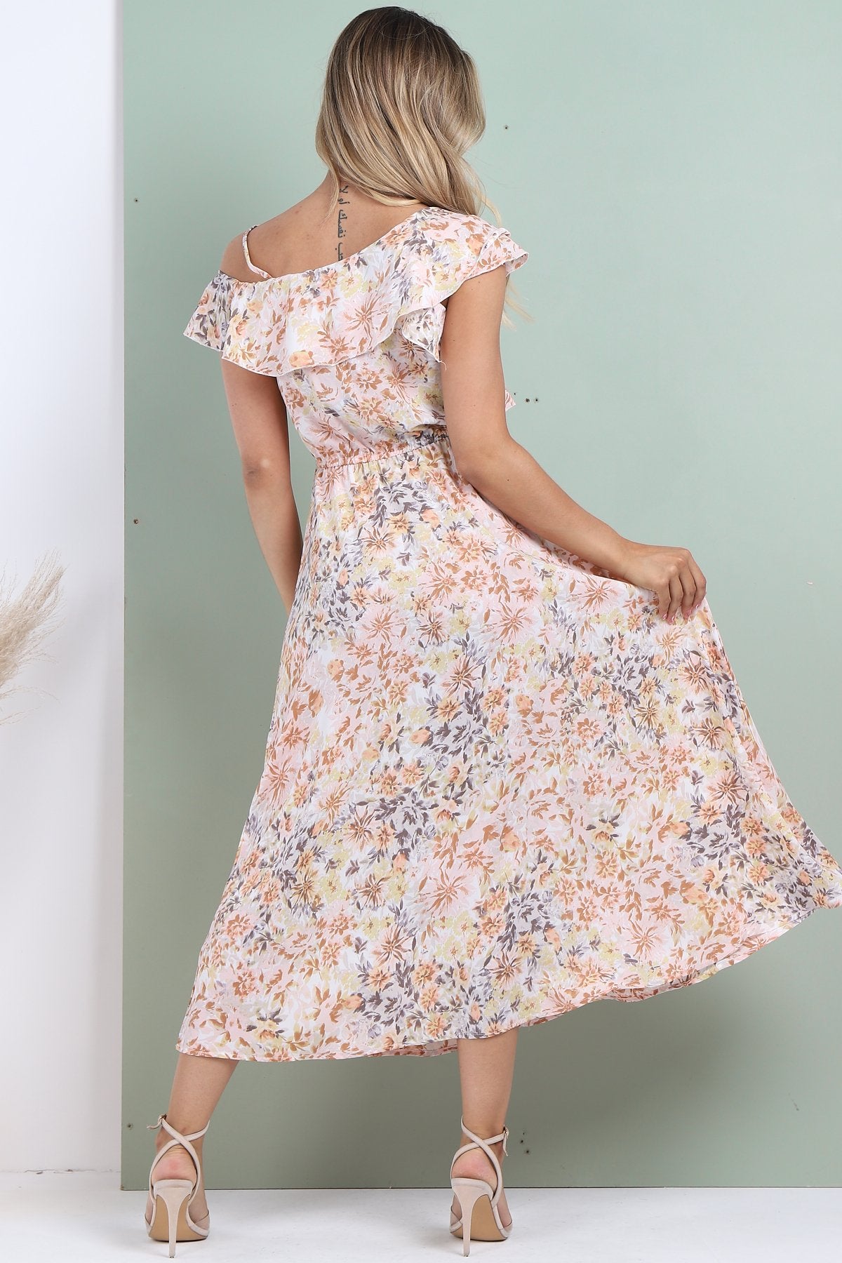 8Pcs Peach Floral Printed Asymmetric Strap Midi Dress