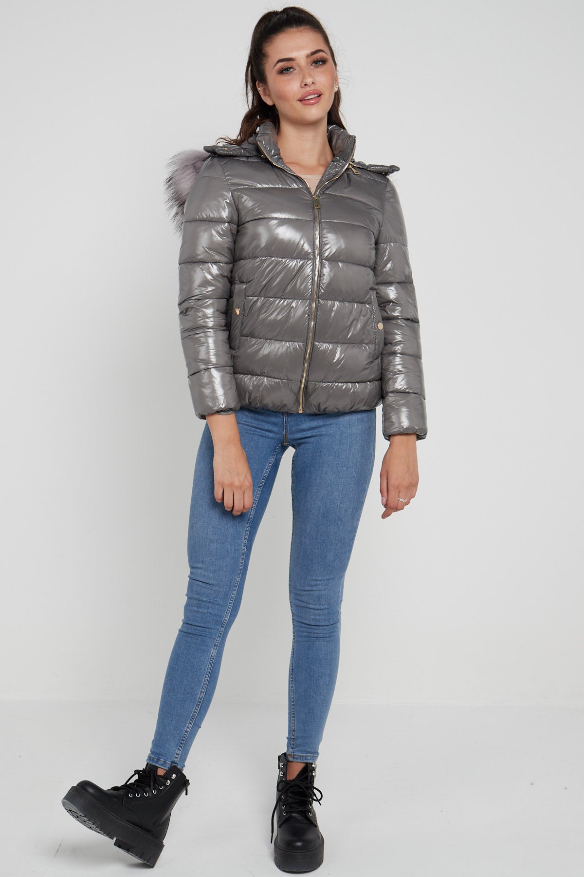 6Pcs Grey Shiny Puffer Jacket with Grey Faux Fur