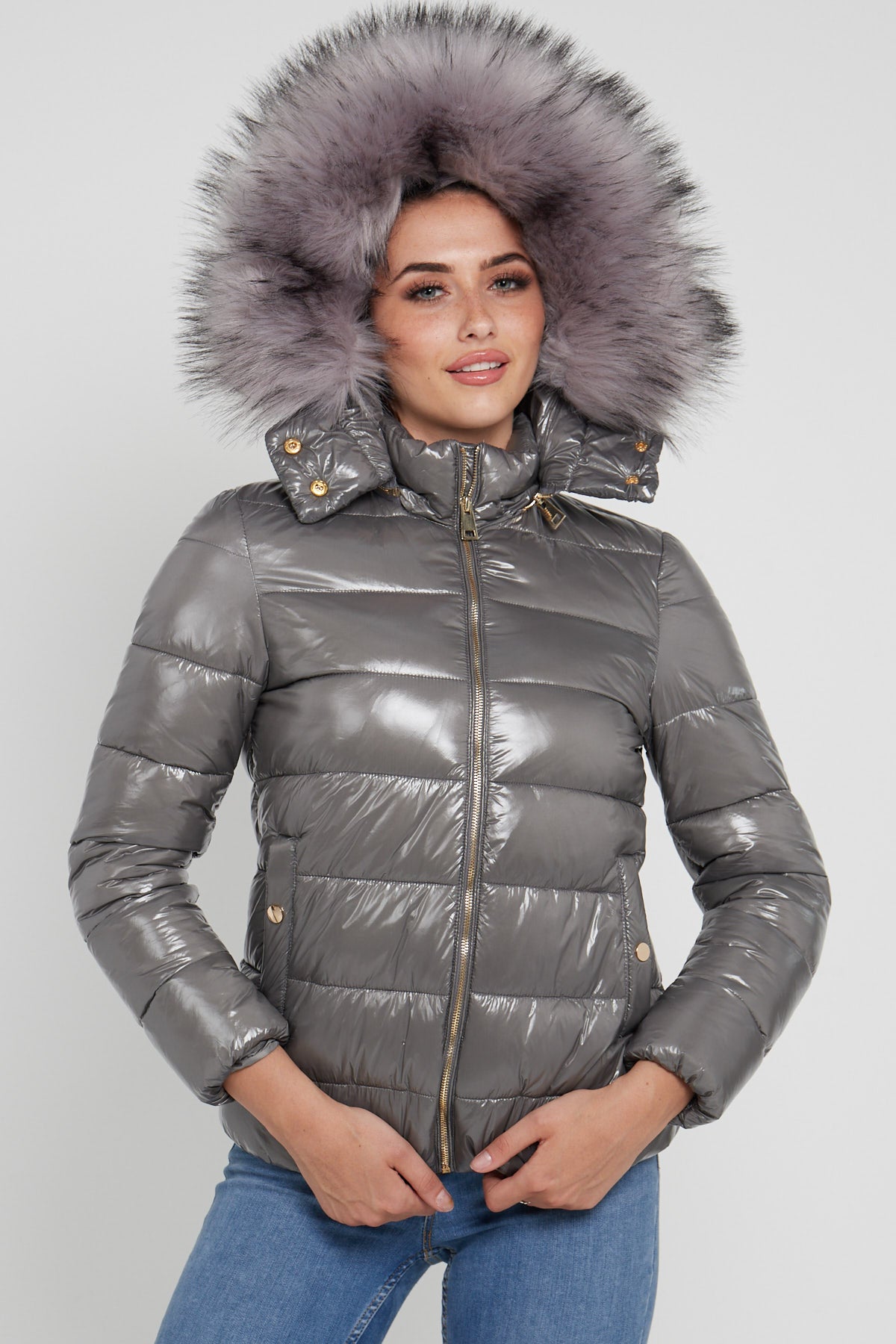 6Pcs Grey Shiny Puffer Jacket with Grey Faux Fur