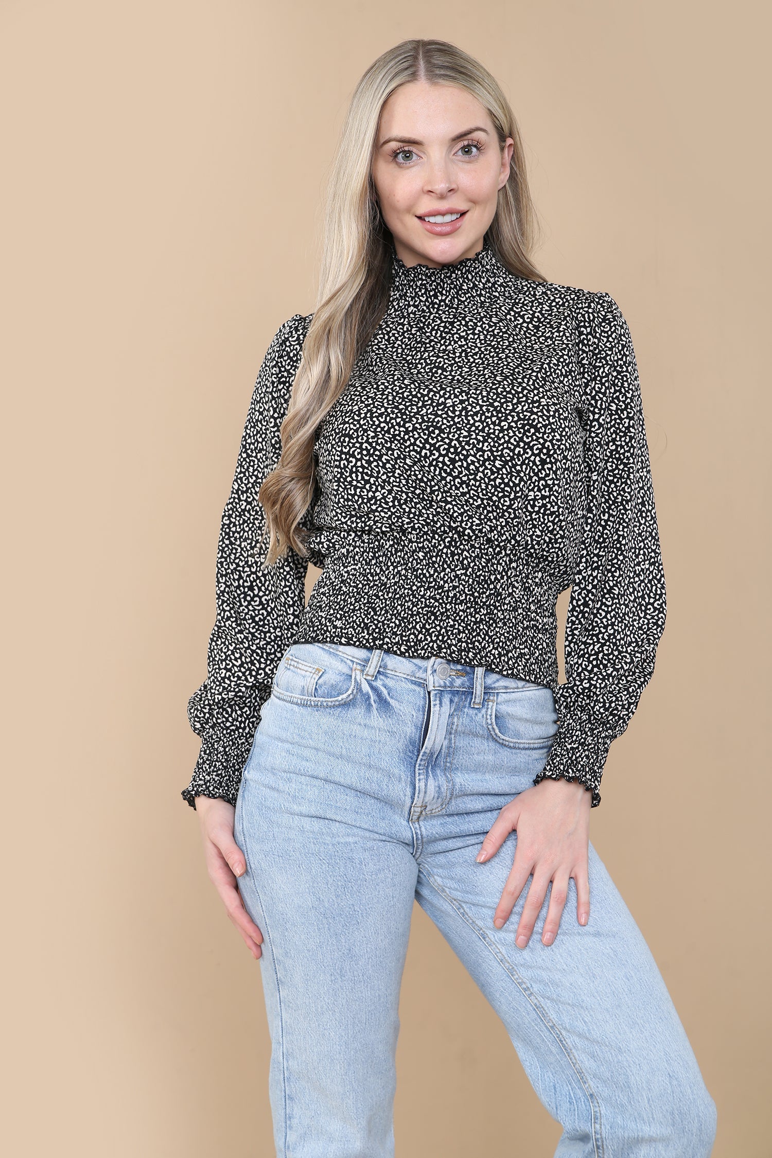 8Pcs Black Leopard Shirred Waist Crop Top
